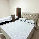 Casa Luz Dourada